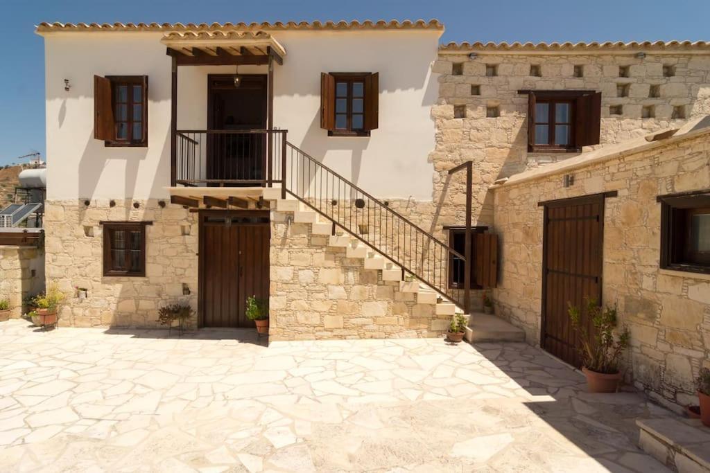 Olympia Traditional Houses Dış mekan fotoğraf